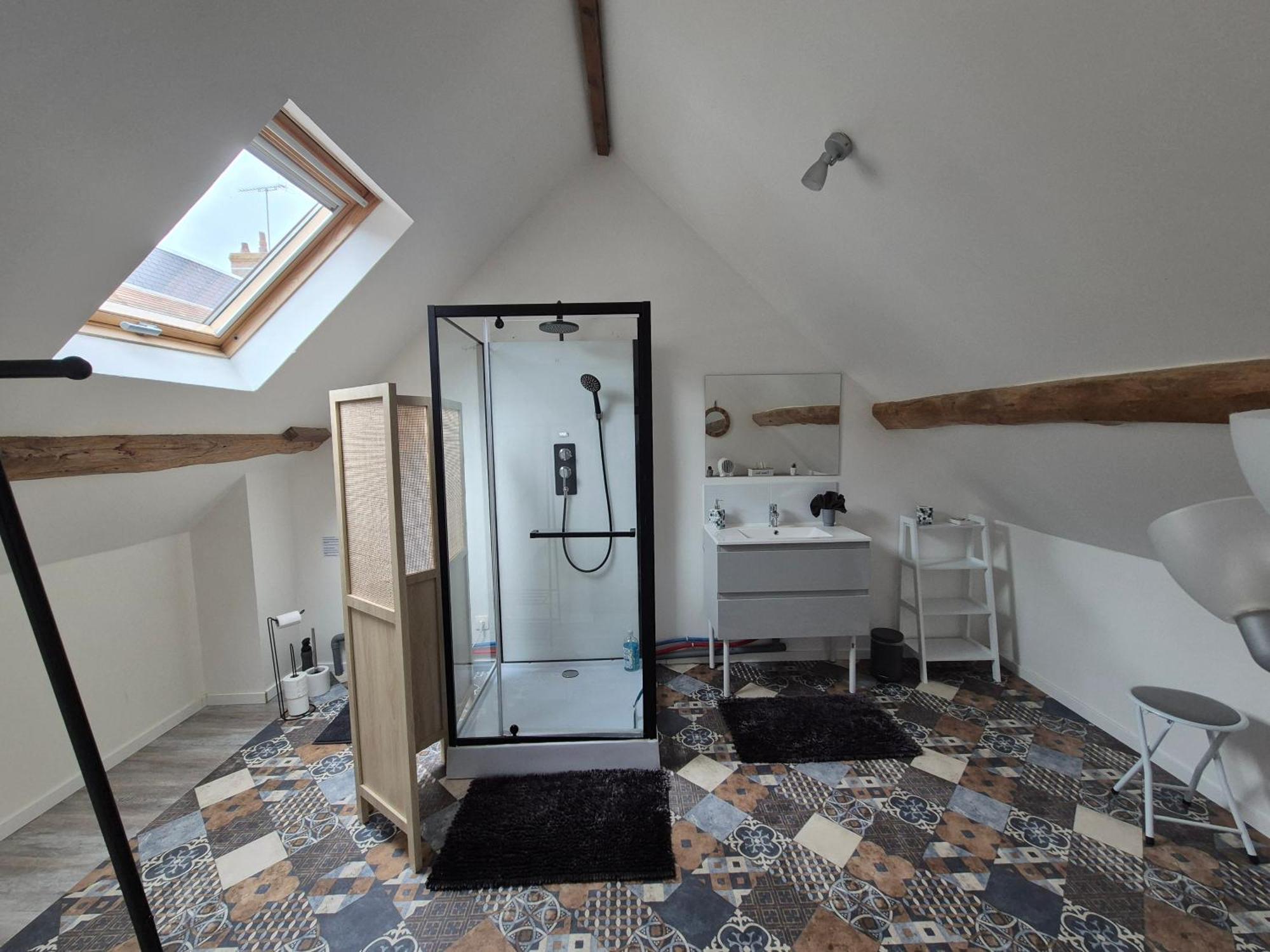 L'Eden Cache Hotell Beaune-la-Rolande Eksteriør bilde