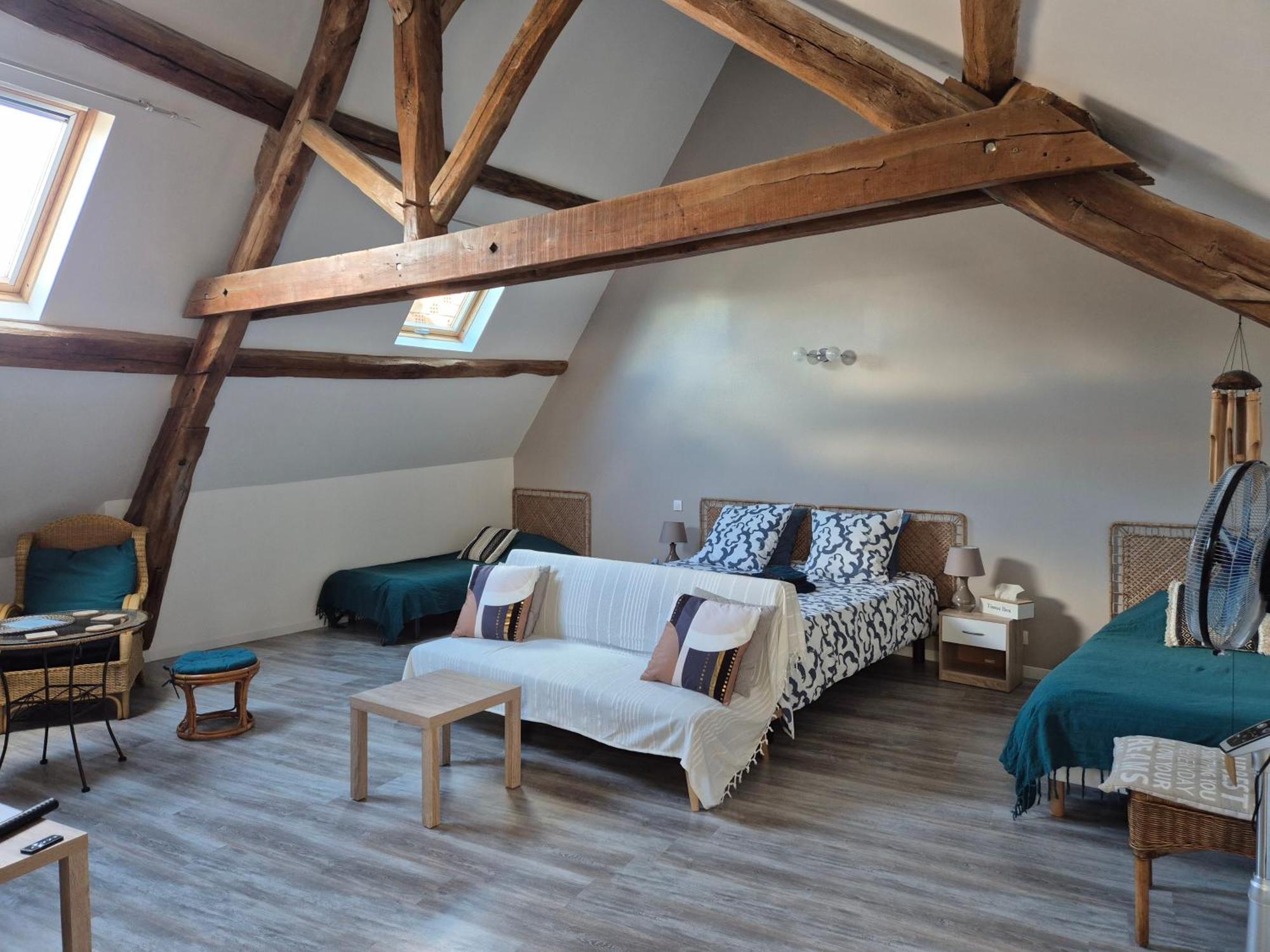 L'Eden Cache Hotell Beaune-la-Rolande Eksteriør bilde